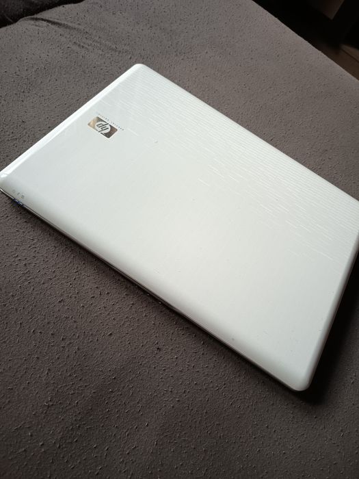 HP Pavilion dv6500 Special Edition – sprawny + zasilacz – Windows 7