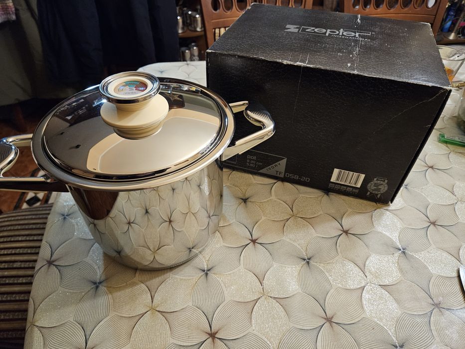 Nowe naczynie z pokrywką 5,8L 20cm Zepter-indukcja