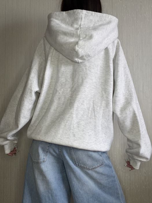 кофта сіра Bershka