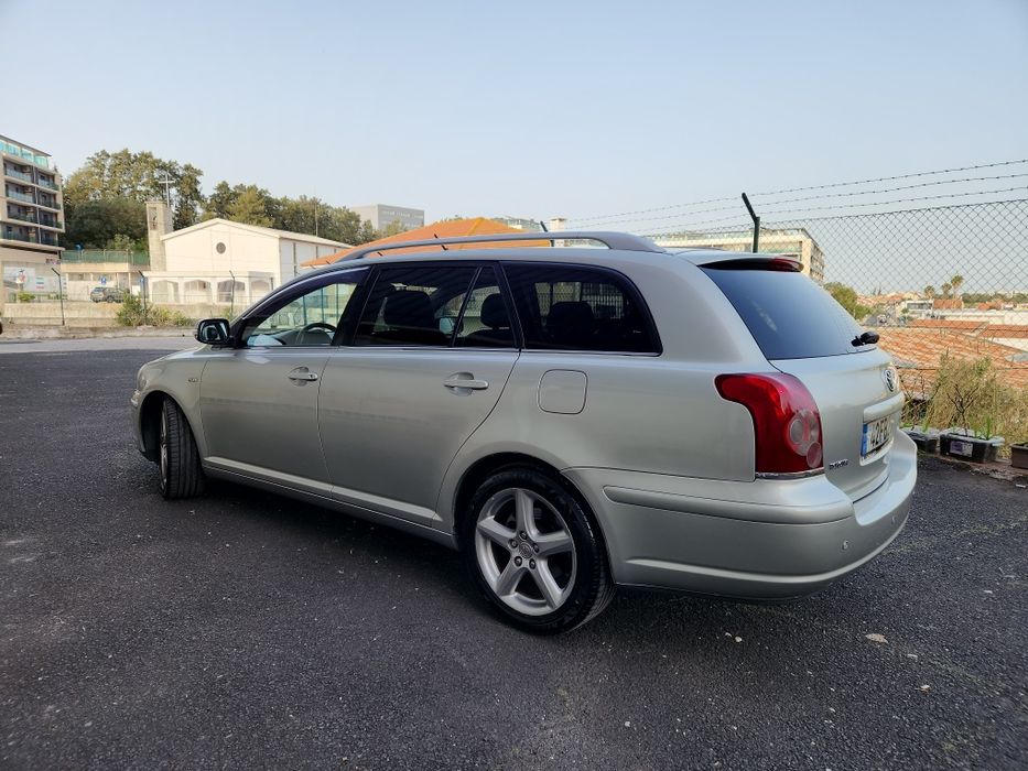 Toyota Avensis SW 2.2 D-4D 177cv Nacional
