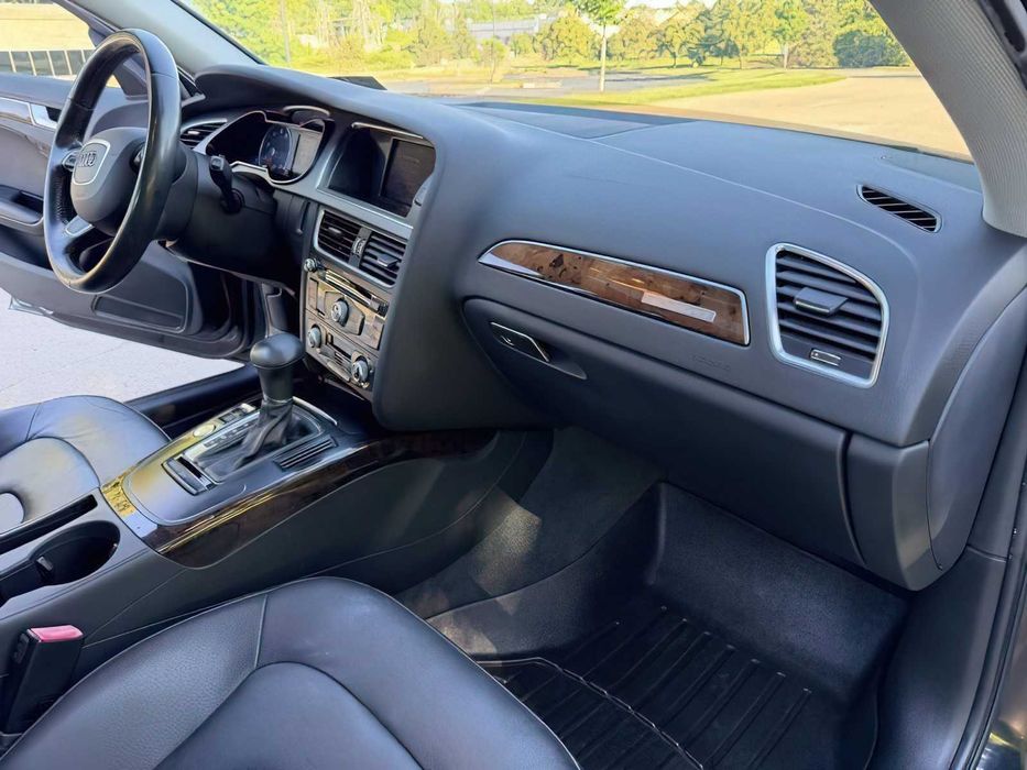 Audi A4 quattro Premium      2014