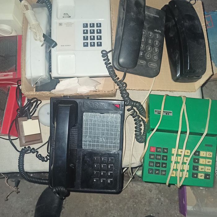 Тюнер для супутникового телебачення.