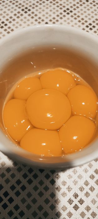 Jajka duże , od kur z wolnego wybiegu