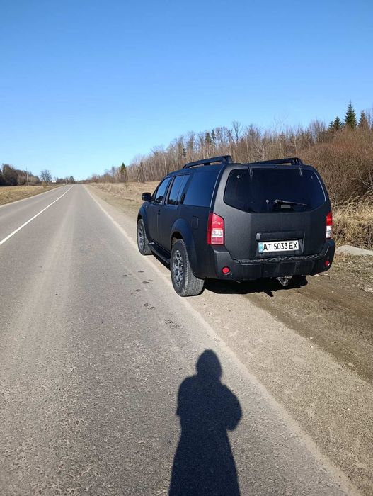 Ніссан патфайндер 2.5 тд 2004р