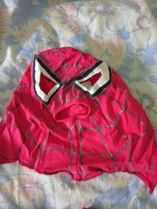 Костюмчик человек-паук