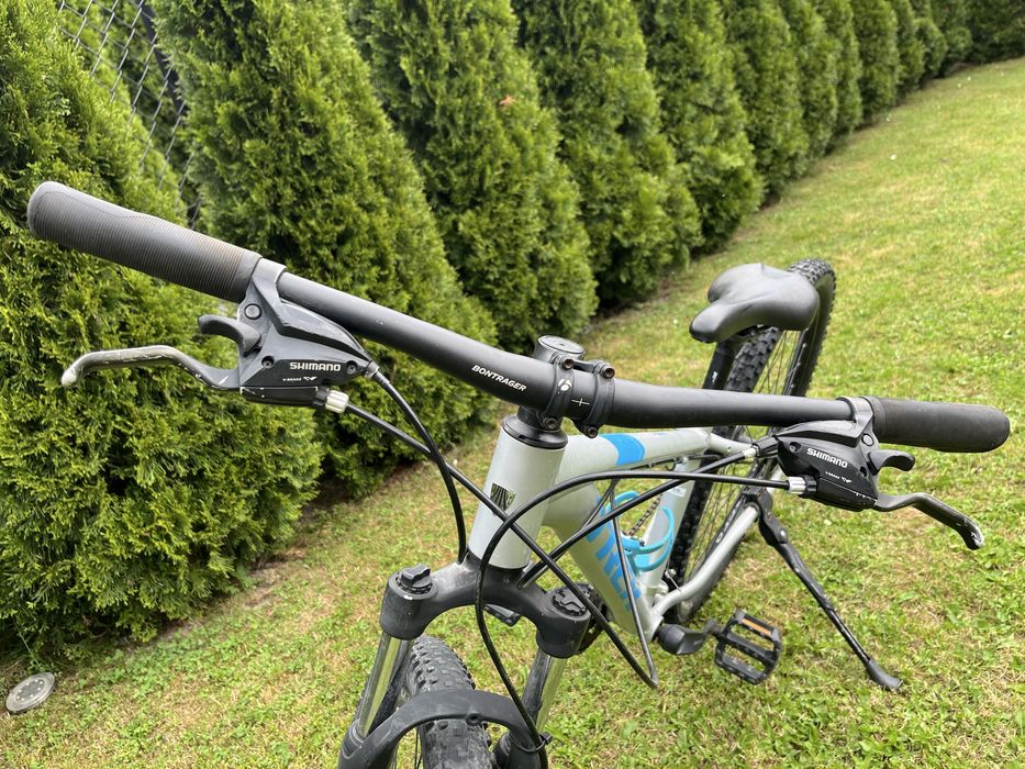 Rower Górski TREK Marlin 4 Srebrno Niebieski