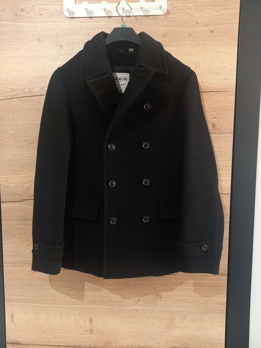 Czarny płaszcz/kurtka męski firmy UNIQLO