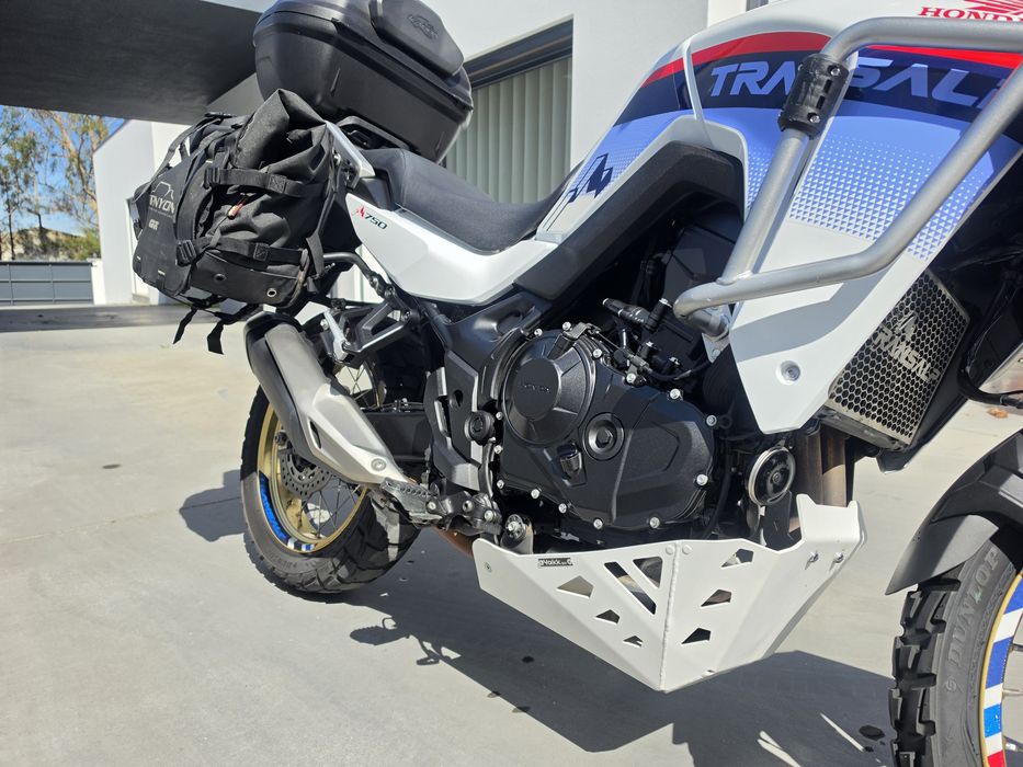 Honda transalp 750 garantia