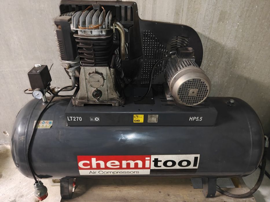 Compressor em muito bom estado