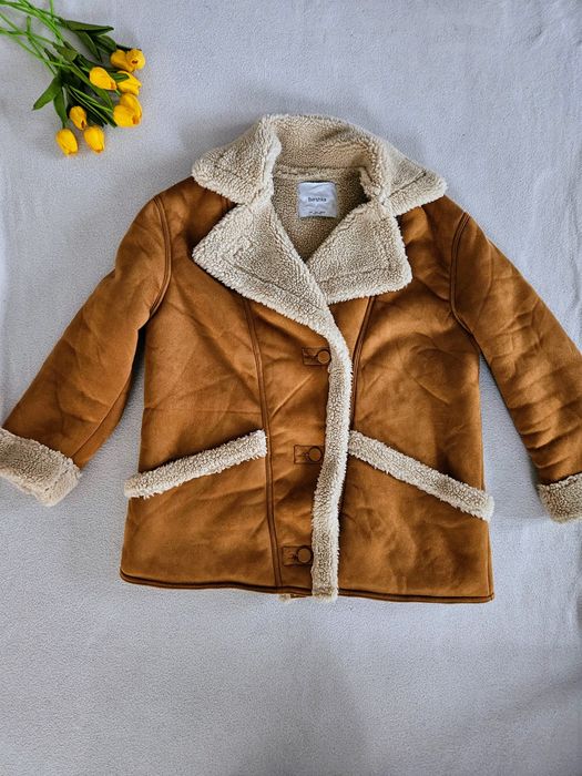 Płaszcz kurtka kożuszek baranek oversize Bershka L. Stan bardzo dobry.