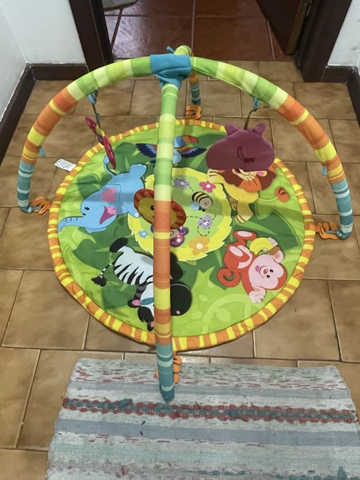 Tapete atividades bebé com piano musical