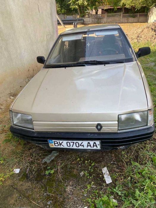 Продам Renault 21 1986 року