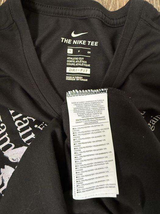 Футболка Nike Kobe Close Out Dri FIT чорна  розмір: S