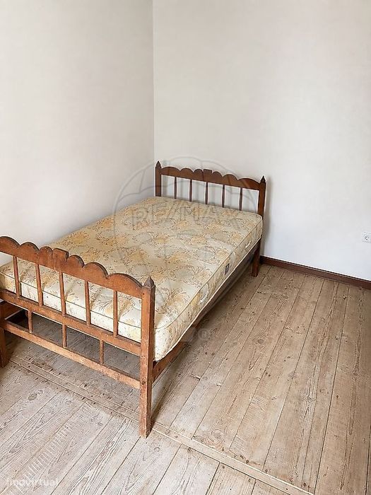 Moradia T2 para venda