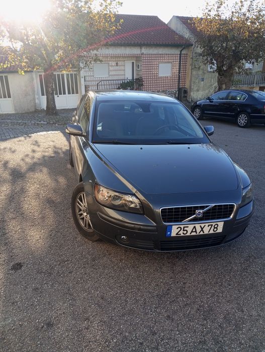 Volvo S40