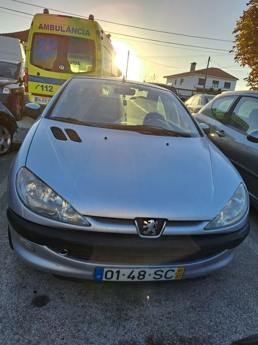 Peugeot 206 CC - Acidentado!
