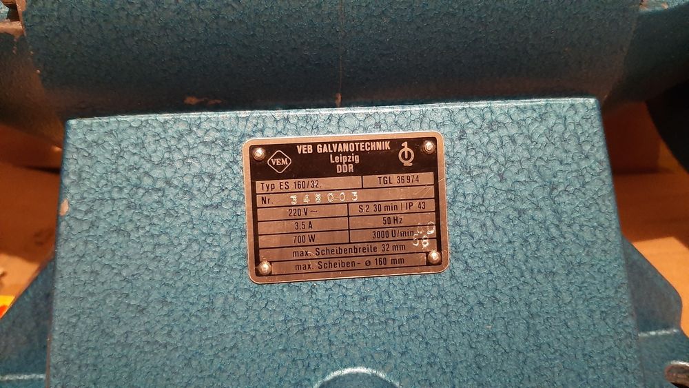 Szlifierka stolowa 700watt