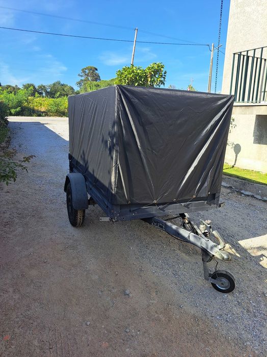 Reboque para carro