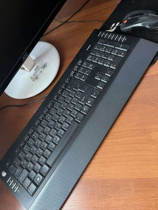 Монитор фирмы  ЛОС