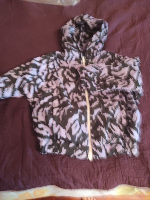 Куртка дитяча цвітна