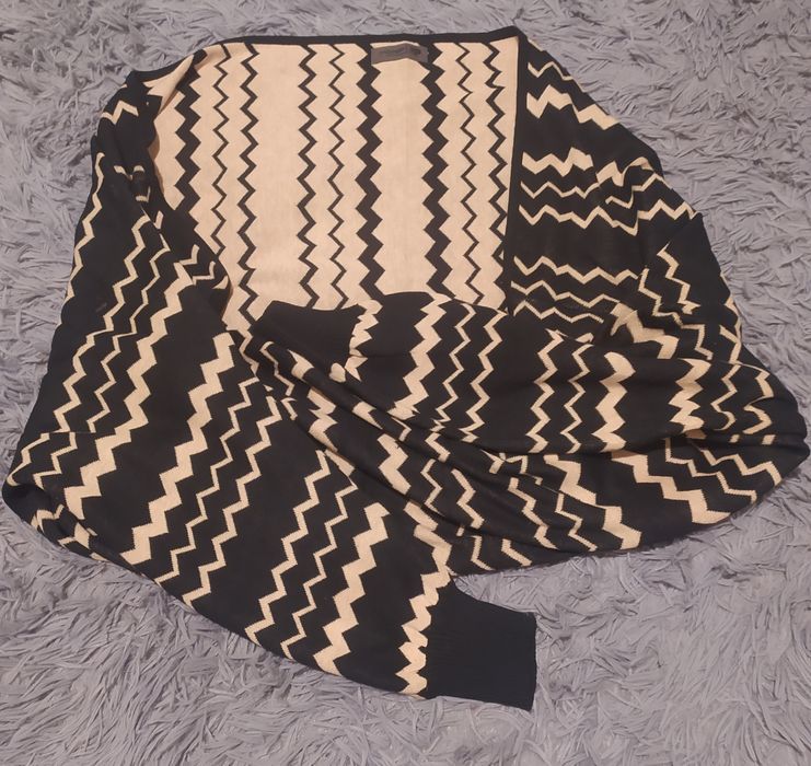 Sweter, narzutka damska Numph