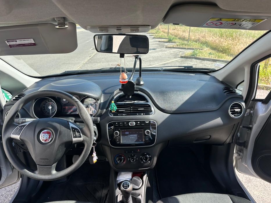 Fiat Punto Lounge diesel 5P