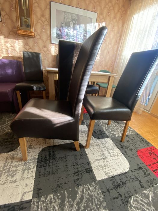 Krzesła do jadalni, do dużego salonu