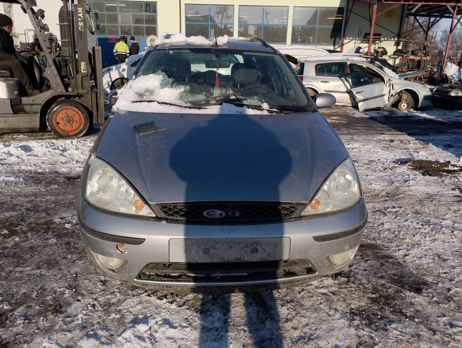 Ford Focus, 2002r, 1.6 Pb - na części.
