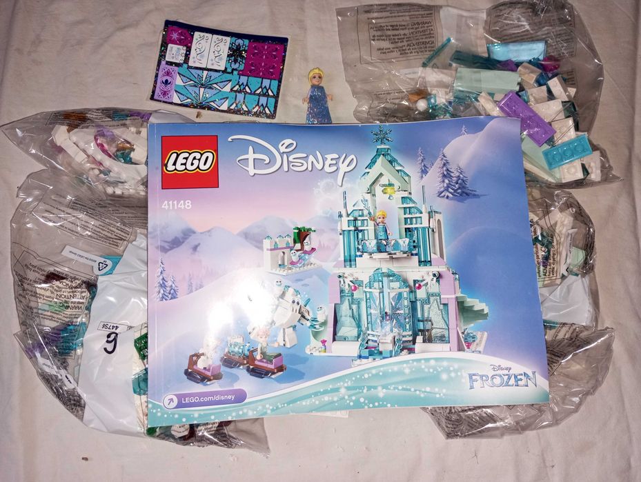 Конструктор LEGO Disney Princess Волшебный ледяной замок Эльзы 41148