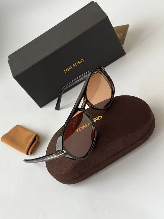 Топові окуляри TOM FORD