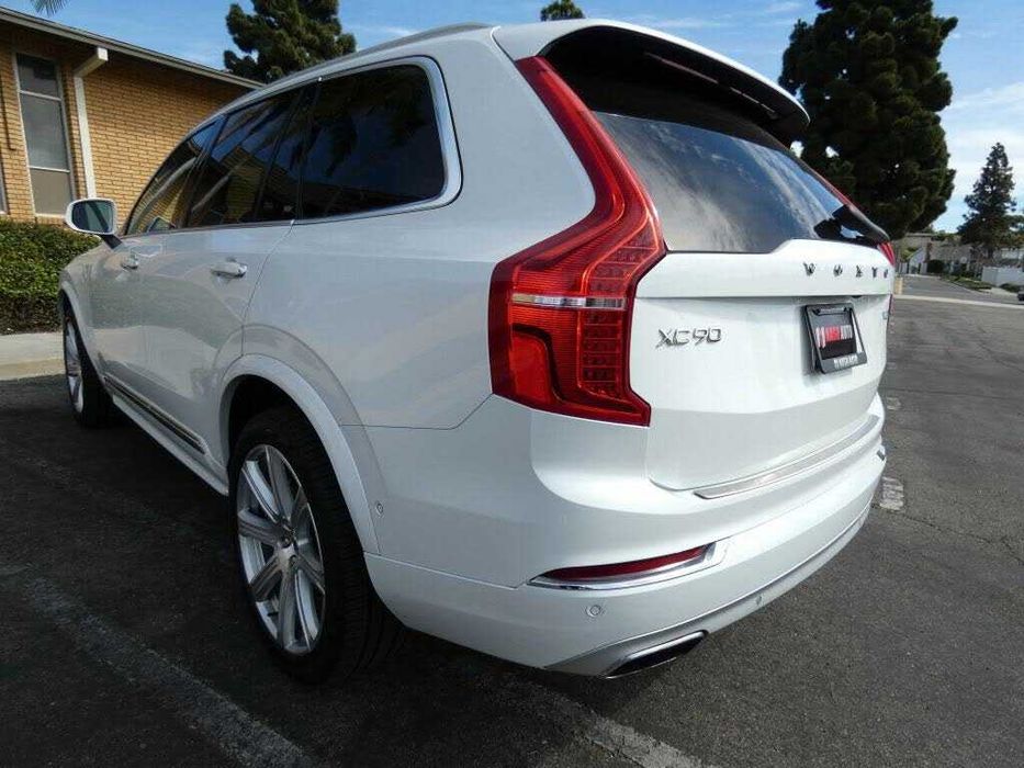 Volvo XC90 2017 inscription