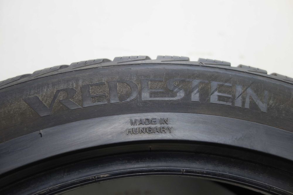 Opony całoroczne 235/45/18 - VREDESTEIN Quatrac Pro XL