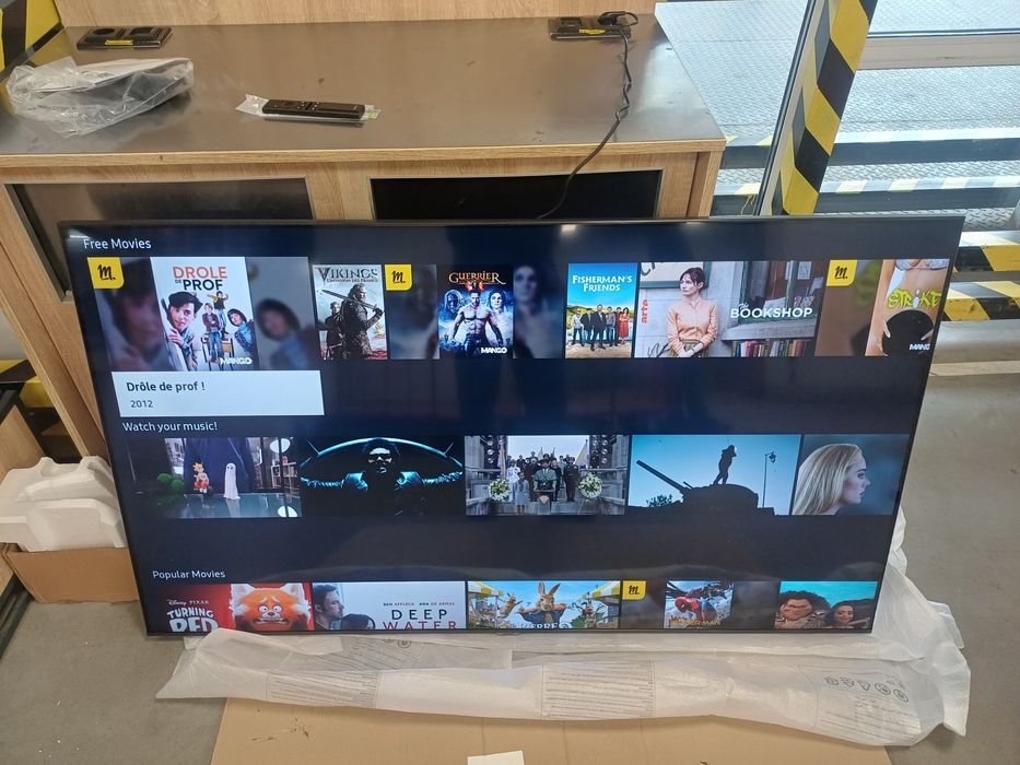 Новий телевізор 75 дюймів Самсунг Samsung Smart TV 4K ULTRA HD