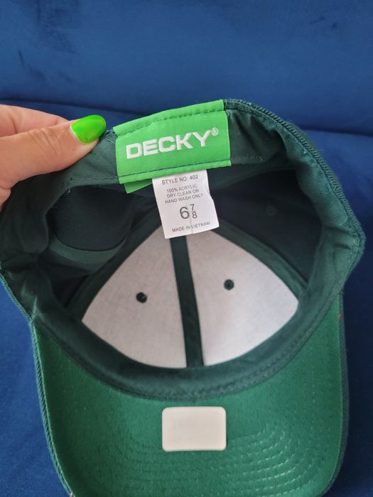Czapka z daszkiem Decky