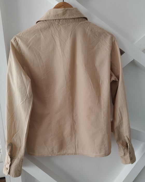 Beżowa koszula z haftem kwiatowym boho vintage