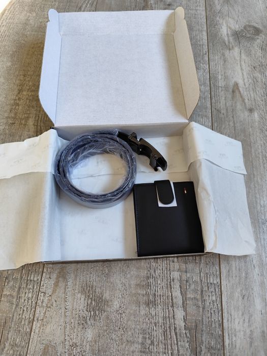 Zestaw nowy prezent męski skórzany pasek i portfel czarny pudełko 110