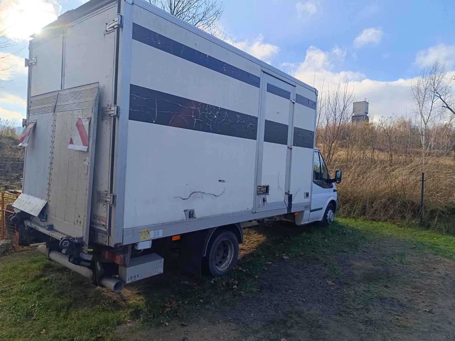 Sprzedam Forda Transit 2.2TDCi kontener, winda