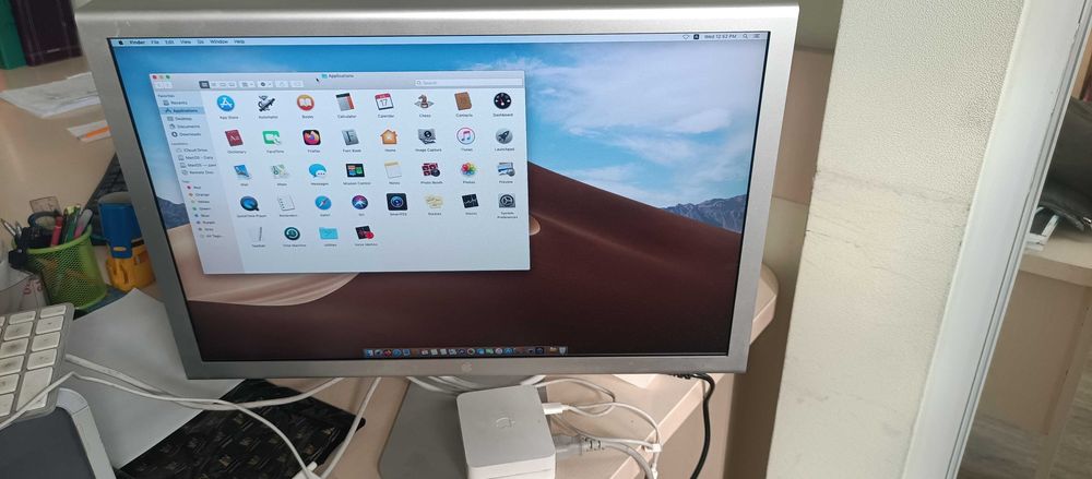Монитор  A1082 Apple Cinema HD Display 23", ремонт