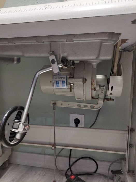 Maquina costura industrial