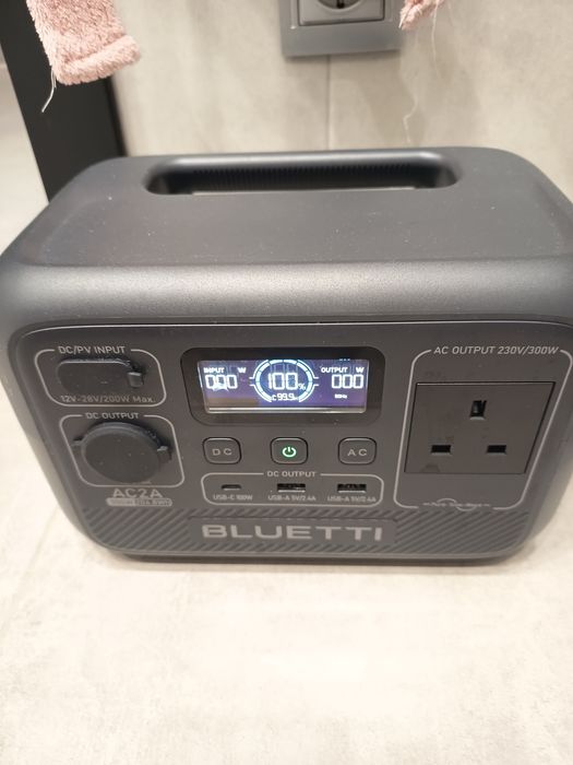 Зарядна  станція 300 w