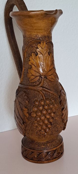 Dzbanek -flakonik -drewno