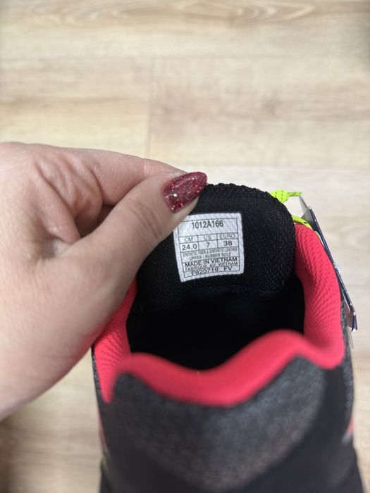 Трекінгові кросівки Asics  gel-Fuji setsu 2 на gore-tex розмір 38