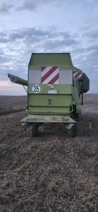 Продам комбайн Claas consul