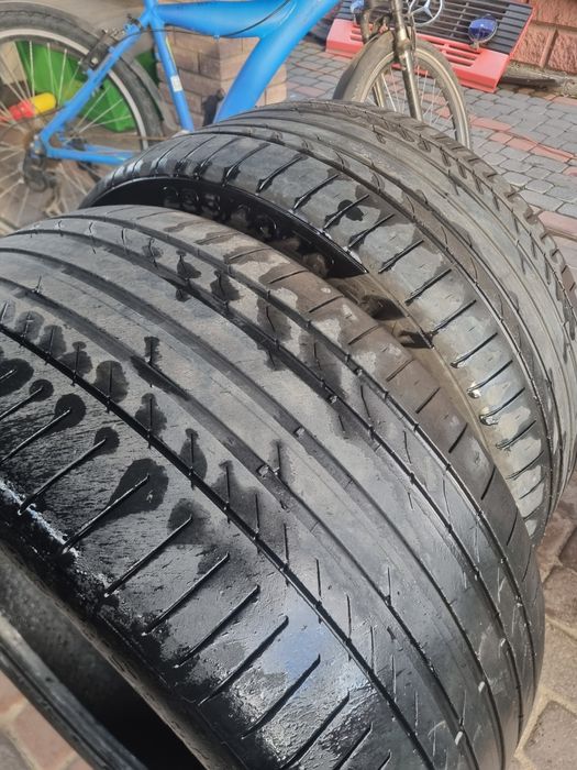 Продам шини 295 40 р 21