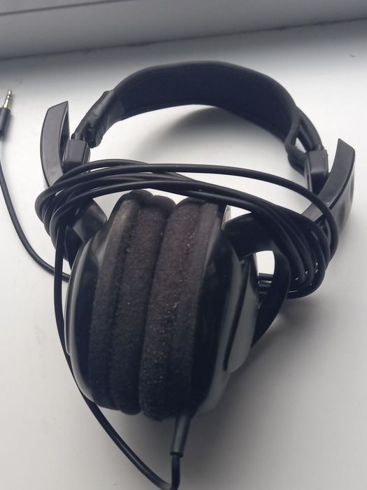 Навушники. Працюють.