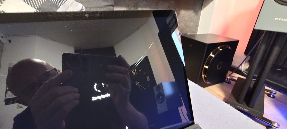 Laptop Microsoft Surface Snapdragon dysk 1 tb