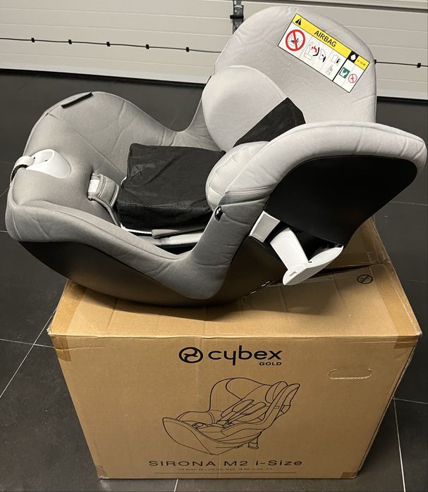 Cadeira auto Aton M I-Size i + Auto Sirona M2 + Base Cybex