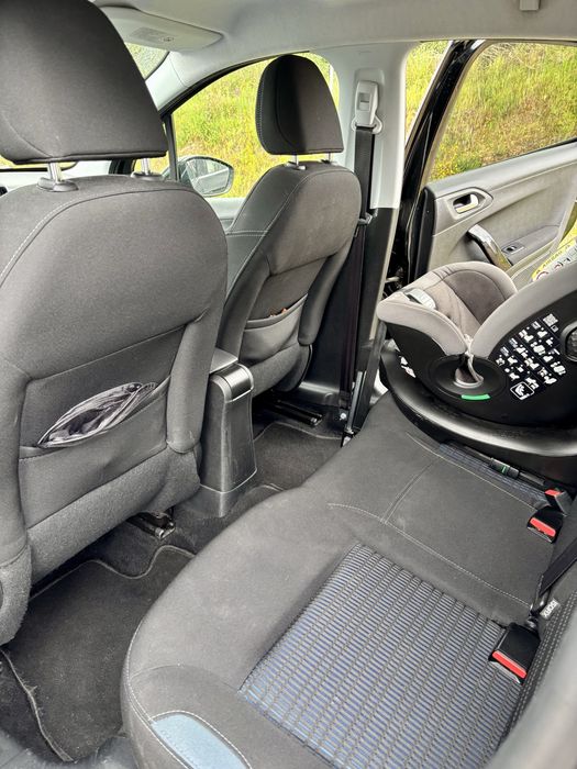 Peugeot 208 1.2 VTI
