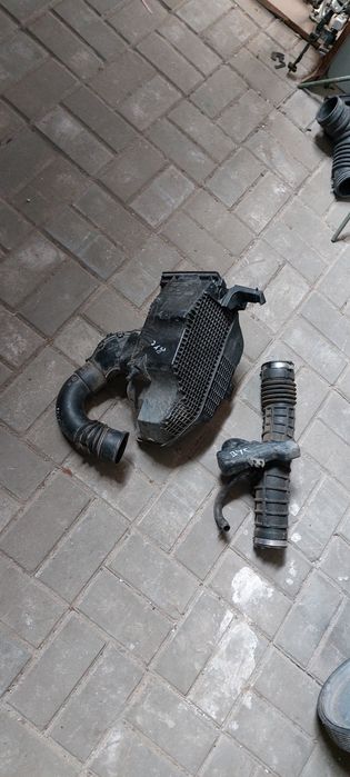 Renault Dacia Duster 1.6 корпус воздушного фильтра патрубок