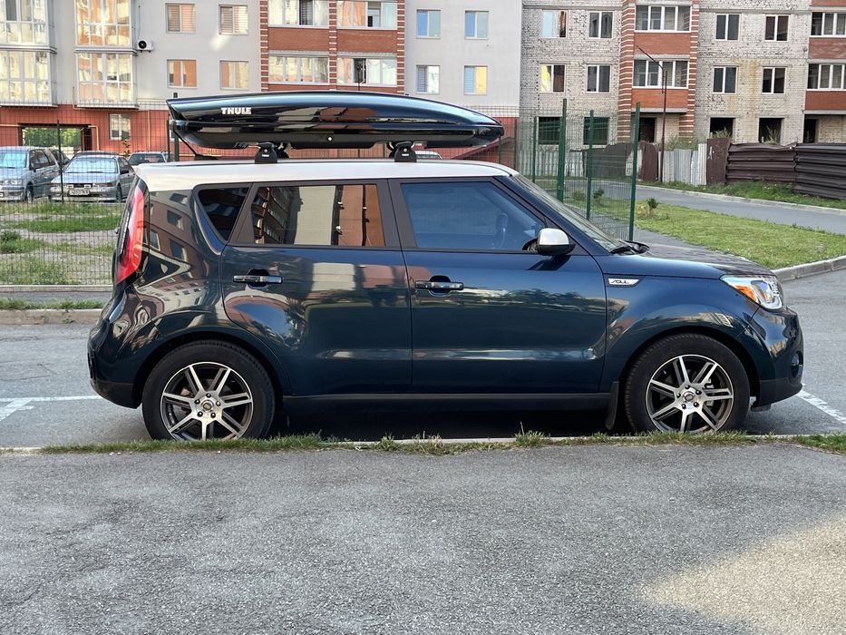 Як новий Thule Spirit 780 багажник бокс